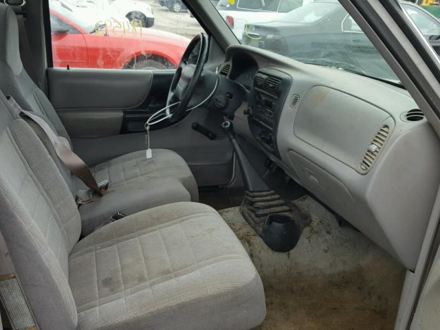 1FTCR10A3TUD60765 - 1996 FORD RANGER WHITE photo 5