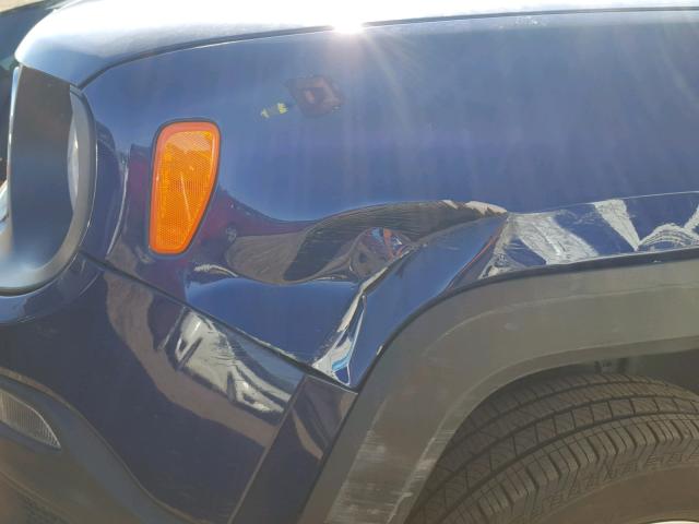 ZACCJBAB4JPH35632 - 2018 JEEP RENEGADE S ლურჯი ფოტო 9