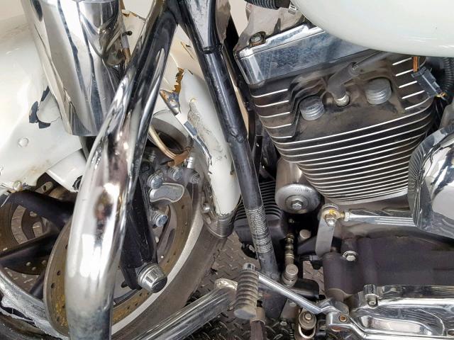 1HD1FDV153Y731829 - 2003 HARLEY-DAVIDSON FLHR WHITE photo 11