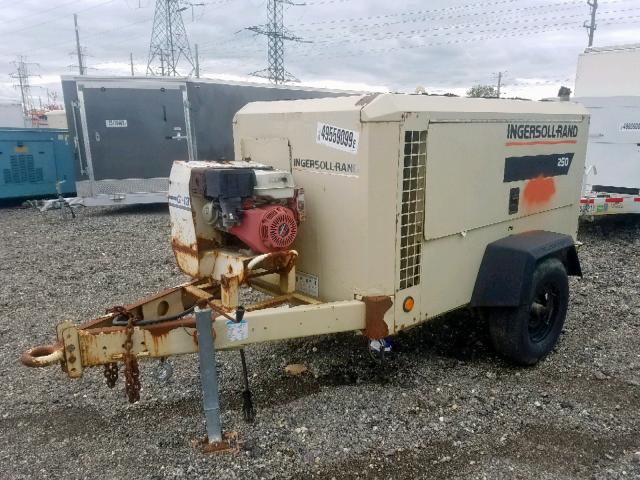 291830UF1359 - 1998 INGERSOLL-RAND P250WJ BEIGE photo 3