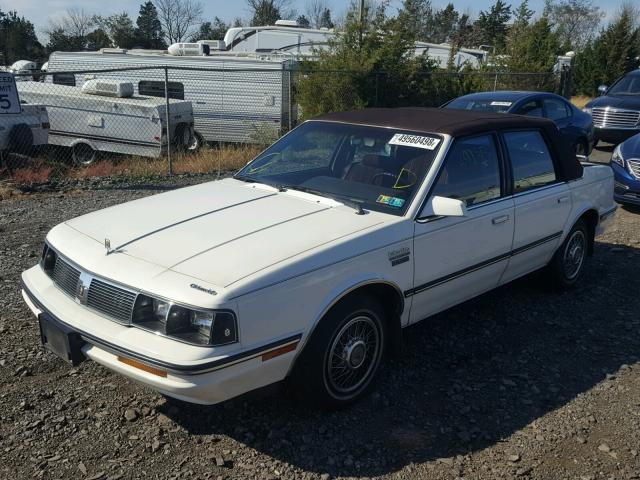2G3AJ51W3H9382186 - 1987 OLDSMOBILE CUTLASS CI WHITE photo 2