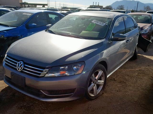 1VWBP7A36CC061116 - 2012 VOLKSWAGEN PASSAT SE GRAY photo 2