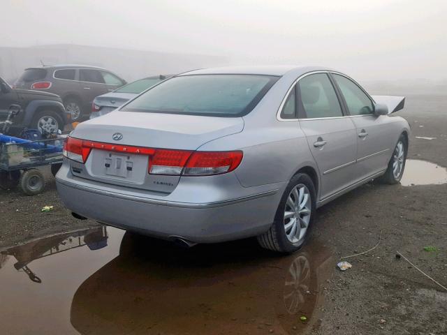 KMHFC46F96A117725 - 2006 HYUNDAI AZERA SE SILVER photo 4