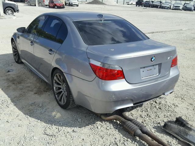 WBSNB93546B583786 - 2006 BMW M5 SILVER photo 3