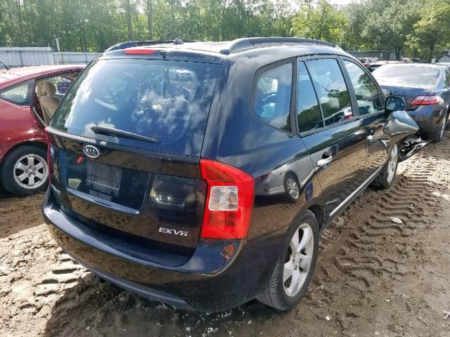 KNAFG526777045469 - 2007 KIA RONDO LX BLACK photo 4