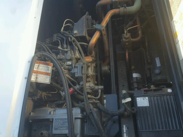 1UYVS2538EM877626 - 2014 UTILITY REEFER WHITE photo 7