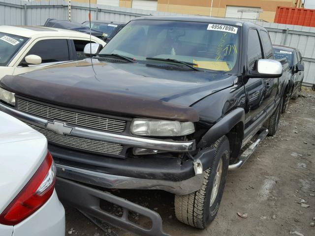 2GCEK19V1Y1403246 - 2000 CHEVROLET SILVERADO BLACK photo 2