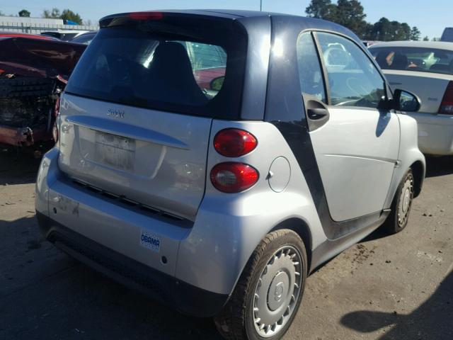 WMEEJ3BA3FK819805 - 2015 SMART FORTWO PUR SILVER photo 4