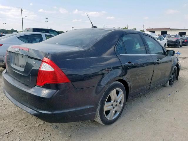 3FAHP0HA3AR340312 - 2010 FORD FUSION SE BLACK photo 4