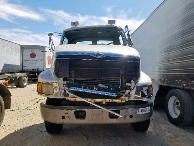 2FWJAWDX09AAG9301 - 2009 STERLING TRUCK L 8500 WHITE photo 9