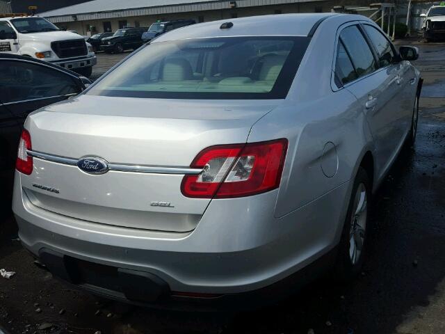 1FAHP2EWXBG185326 - 2011 FORD TAURUS SEL SILVER photo 4