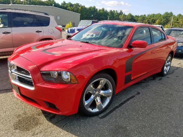 2C3CDXHG0EH221620 - 2014 DODGE CHARGER SX RED photo 2