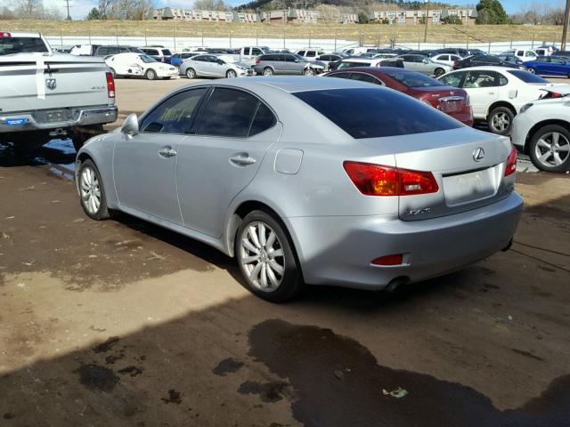 JTHCK262262007507 - 2006 LEXUS IS 250 SILVER photo 3