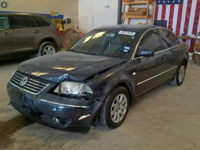 WVWPD63B03P440136 - 2003 VOLKSWAGEN PASSAT GLS BLUE photo 2