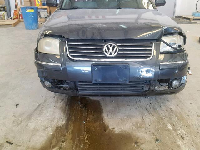 WVWPD63B03P440136 - 2003 VOLKSWAGEN PASSAT GLS BLUE photo 9