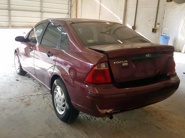 1FAHP34N26W249353 - 2006 FORD FOCUS ZX4 MAROON photo 3