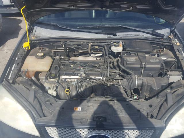 1FAFP38Z86W215986 - 2006 FORD FOCUS ZX4 BLACK photo 7