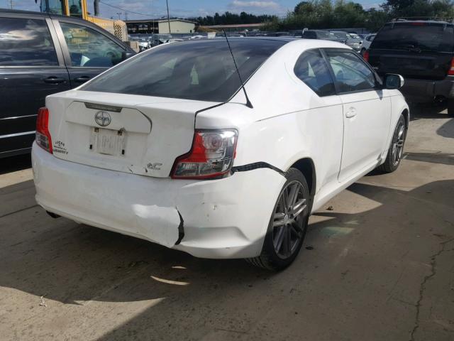 JTKJF5C71B3018025 - 2011 TOYOTA SCION TC WHITE photo 4