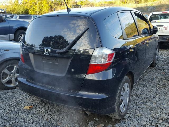 JHMGE8H25AS006367 - 2010 HONDA FIT BLACK photo 4