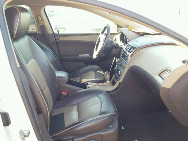1G1ZK57769F162798 - 2009 CHEVROLET MALIBU LTZ 白色 照片 5