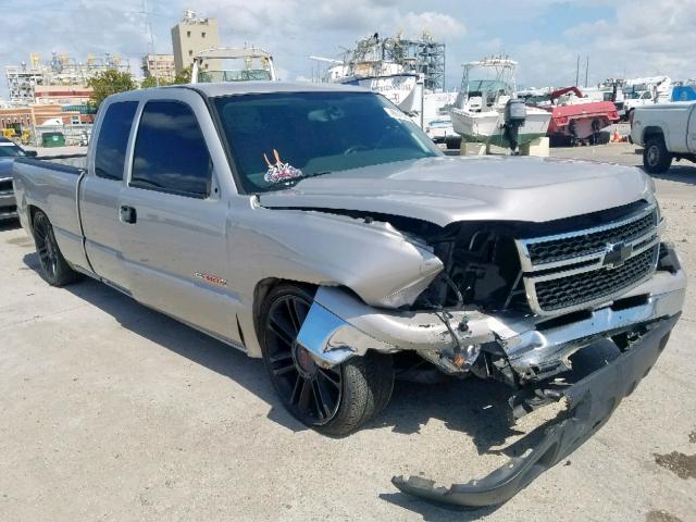 2GCEC19V861152218 - 2006 CHEVROLET SILVERADO GRAY photo 1