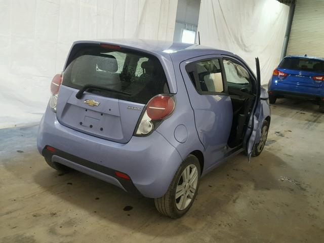 KL8CB6S94FC754346 - 2015 CHEVROLET SPARK LS BLUE photo 4