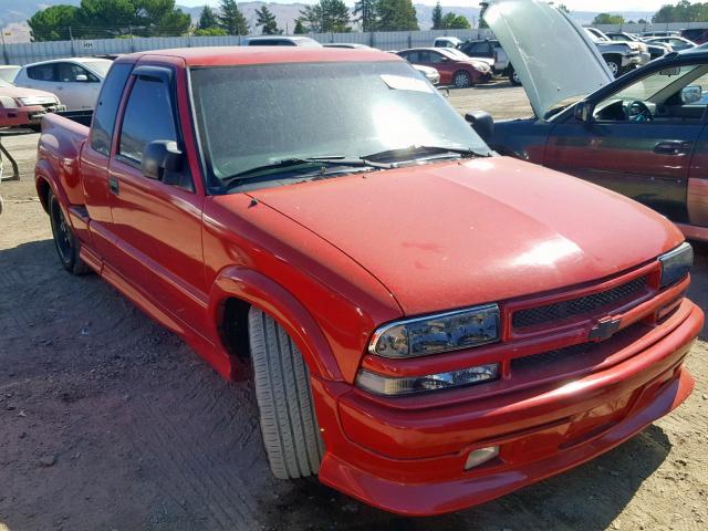 1GCCS19W3Y8130405 - 2000 CHEVROLET S TRUCK S1 RED photo 1