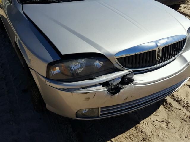 1LNHM87A55Y671348 - 2005 LINCOLN LS 银色 照片 9