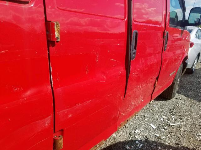 1GTHG35U861205029 - 2006 GMC SAVANA G35 RED photo 9