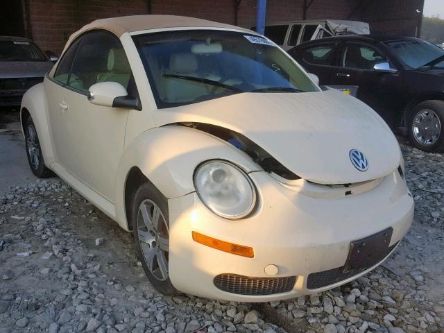 3VWPF31Y36M321181 - 2006 VOLKSWAGEN NEW BEETLE თაფლისფერი ფოტო 1