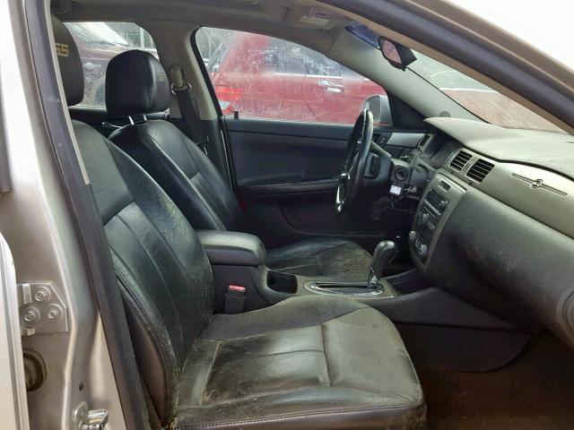 2G1WD58C869299108 - 2006 CHEVROLET IMPALA SUP 银色 照片 5