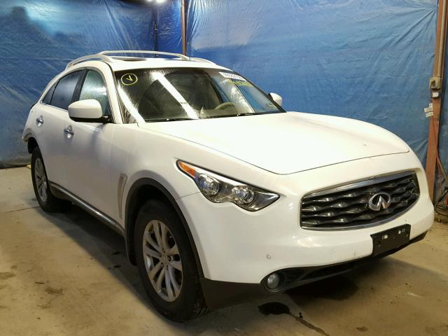 JN8AS1MW0BM731286 - 2011 INFINITI FX35 WHITE photo 1