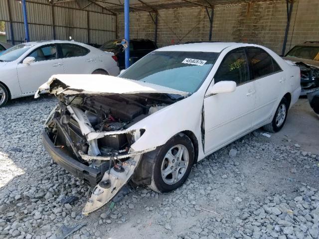 4T1BE32K24U368779 - 2004 TOYOTA CAMRY LE WHITE photo 2