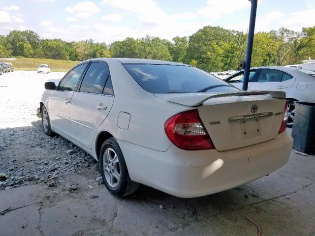 4T1BE32K24U368779 - 2004 TOYOTA CAMRY LE WHITE photo 3