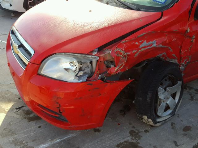 KL1TD5DE8BB137853 - 2011 CHEVROLET AVEO LS RED photo 9