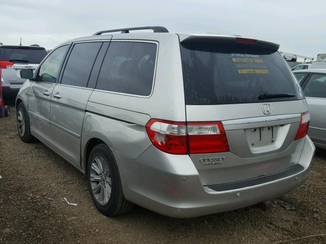 5FNRL38897B101057 - 2007 HONDA ODYSSEY TO SILVER photo 3