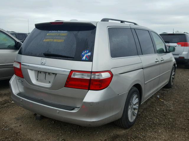 5FNRL38897B101057 - 2007 HONDA ODYSSEY TO SILVER photo 4