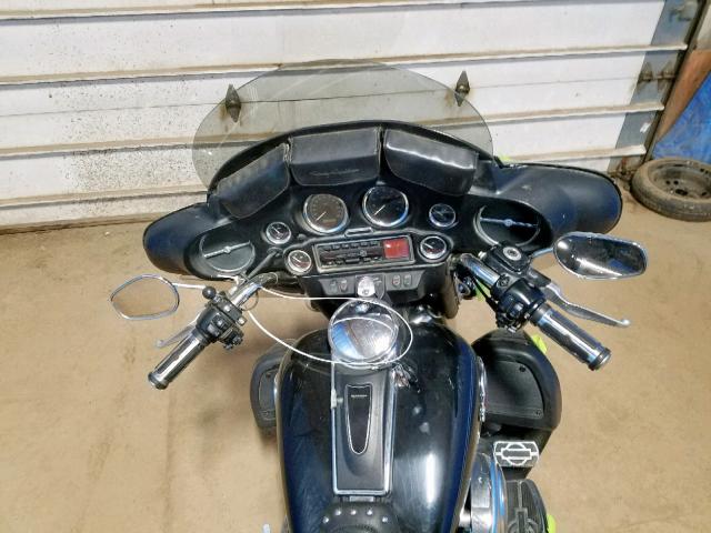 1HD1FCW195Y655785 - 2005 HARLEY-DAVIDSON FLHTCUI BLACK photo 5