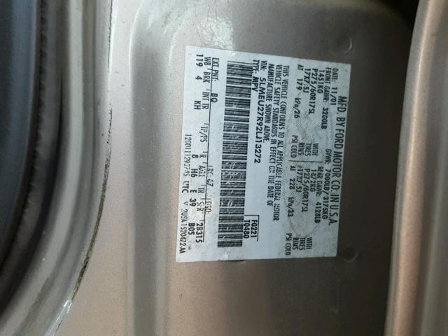 5LMEU27R92LJ13272 - 2002 LINCOLN NAVIGATOR 金色 照片 10