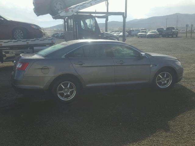 1FAHP2FWXBG183879 - 2011 FORD TAURUS LIM GRAY photo 9