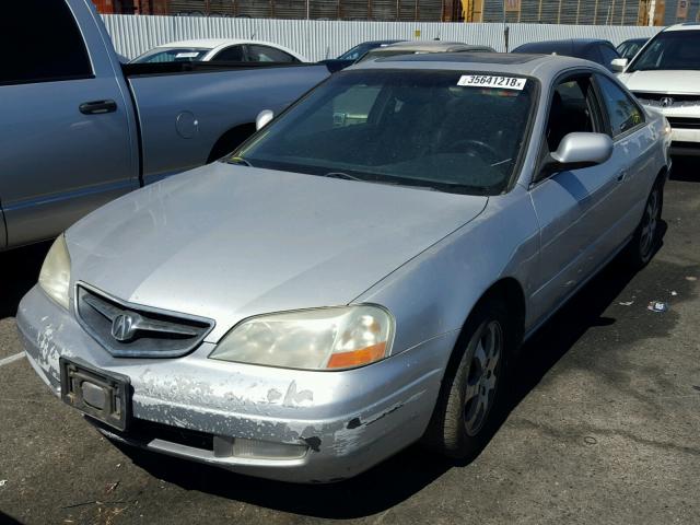 19UYA42551A008432 - 2001 ACURA 3.2CL SILVER photo 2