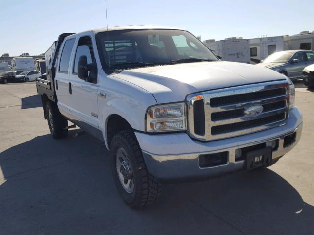 1FTWW31P65EB54566 - 2005 FORD F350 SRW S WHITE photo 1