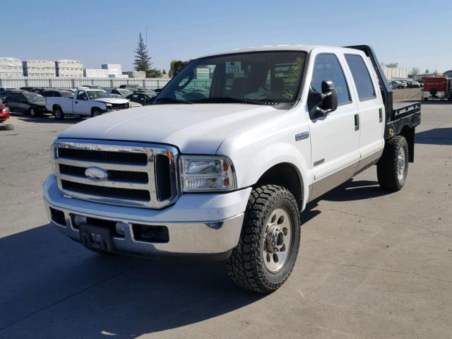 1FTWW31P65EB54566 - 2005 FORD F350 SRW S WHITE photo 2