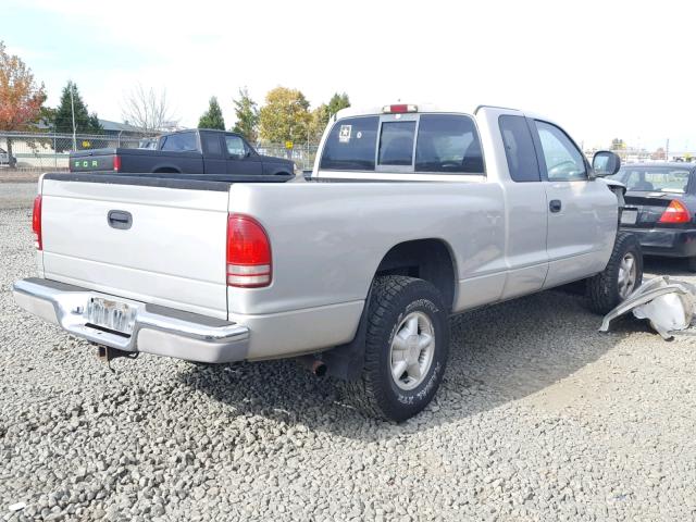 1B7GG23Y0VS238336 - 1997 DODGE DAKOTA SILVER photo 4