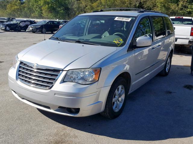 2A4RR5D18AR113466 - 2010 CHRYSLER TOWN & COU SILVER photo 2