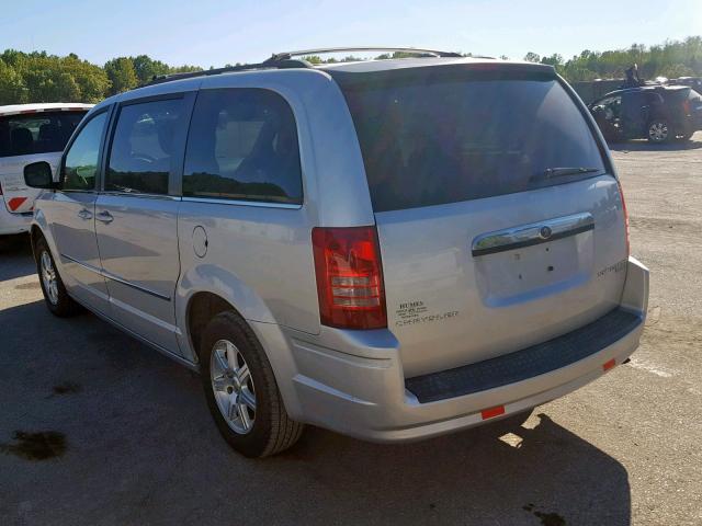 2A4RR5D18AR113466 - 2010 CHRYSLER TOWN & COU SILVER photo 3