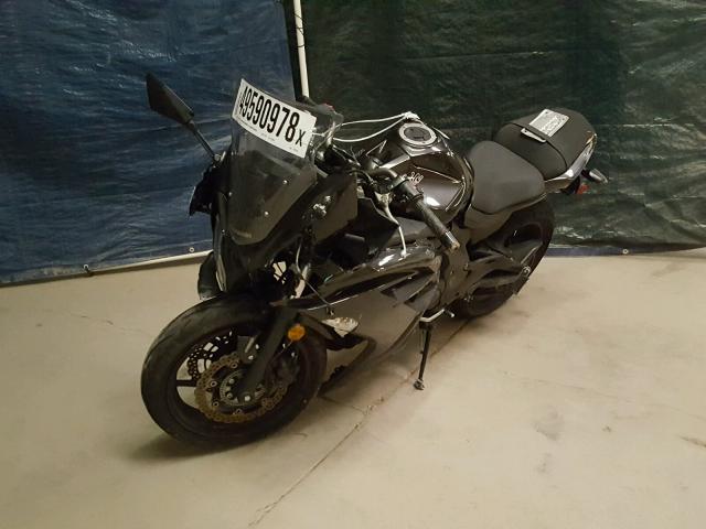 JKAEXEF11GDA27416 - 2016 KAWASAKI EX650 F BLACK photo 2