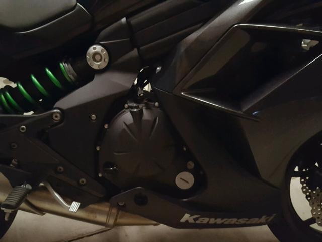 JKAEXEF11GDA27416 - 2016 KAWASAKI EX650 F BLACK photo 7