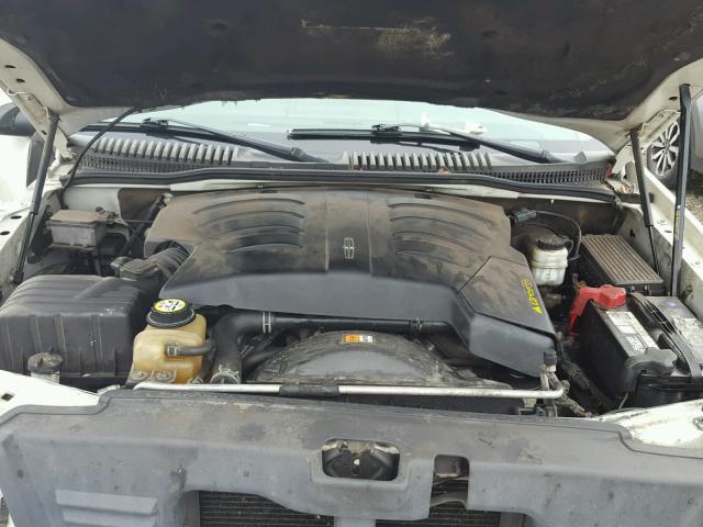 5LMEU88H34ZJ20906 - 2004 LINCOLN AVIATOR 白色 照片 7