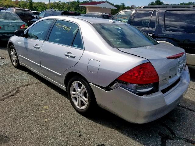 1HGCM56847A156883 - 2007 HONDA ACCORD EX SILVER photo 3